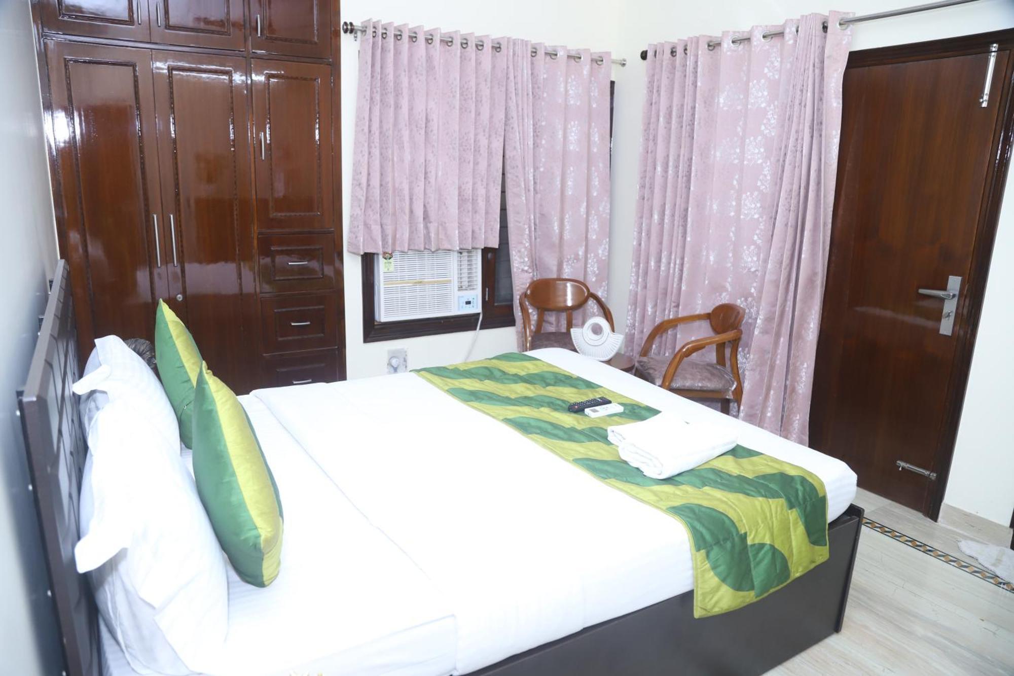 Divine India Service Apartment 3Bhk,B57 Sarita Vihar,Apollo Nova Deli Exterior foto