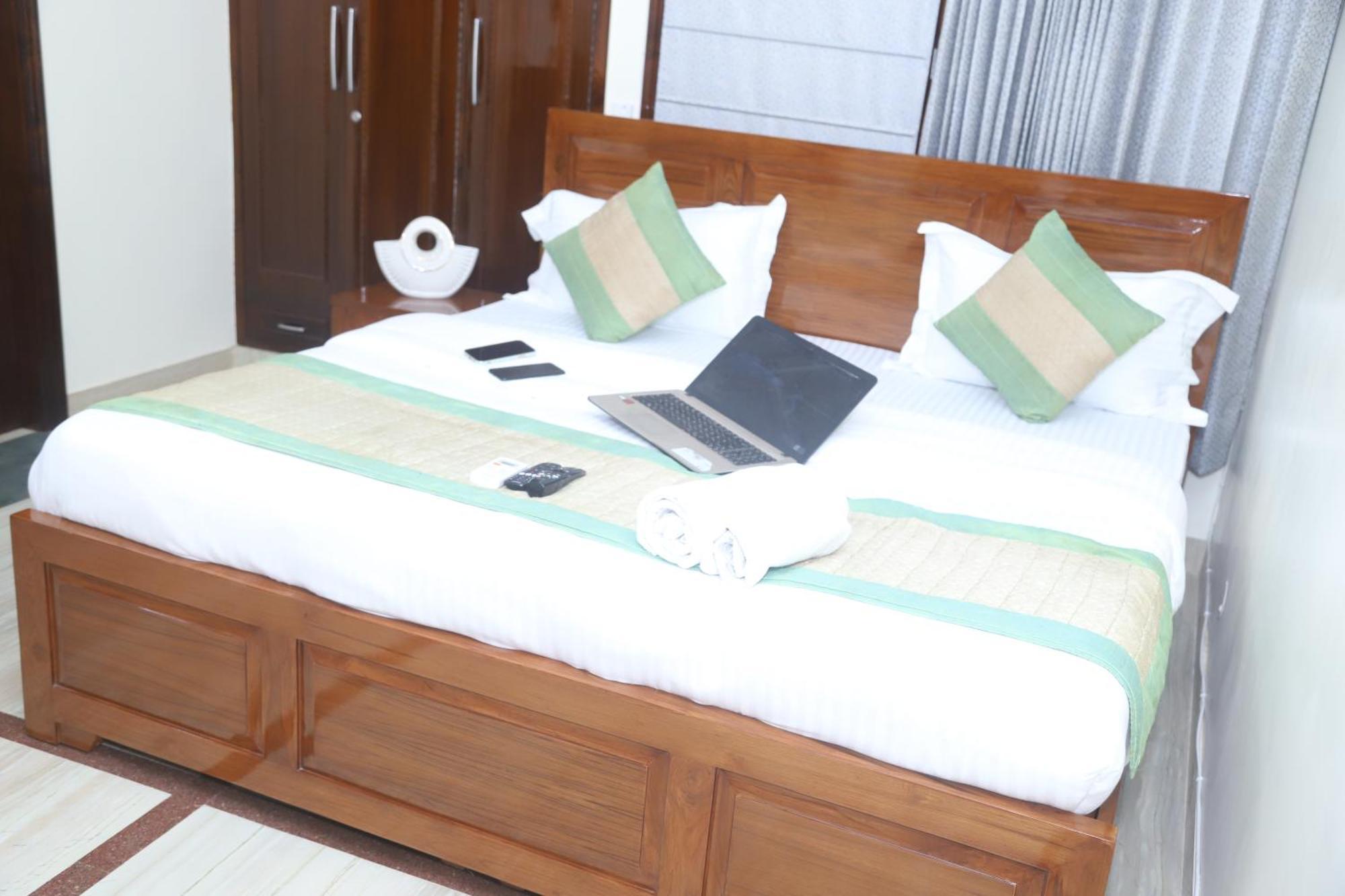 Divine India Service Apartment 3Bhk,B57 Sarita Vihar,Apollo Nova Deli Exterior foto
