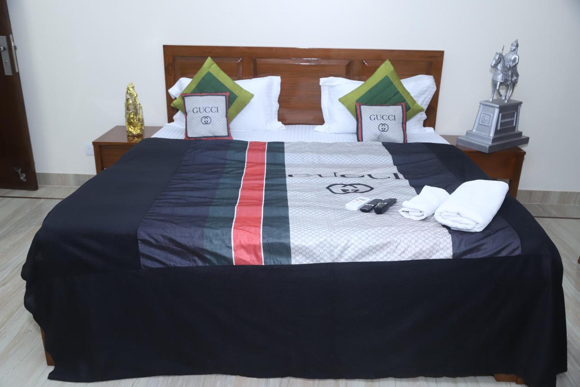 Divine India Service Apartment 3Bhk,B57 Sarita Vihar,Apollo Nova Deli Exterior foto