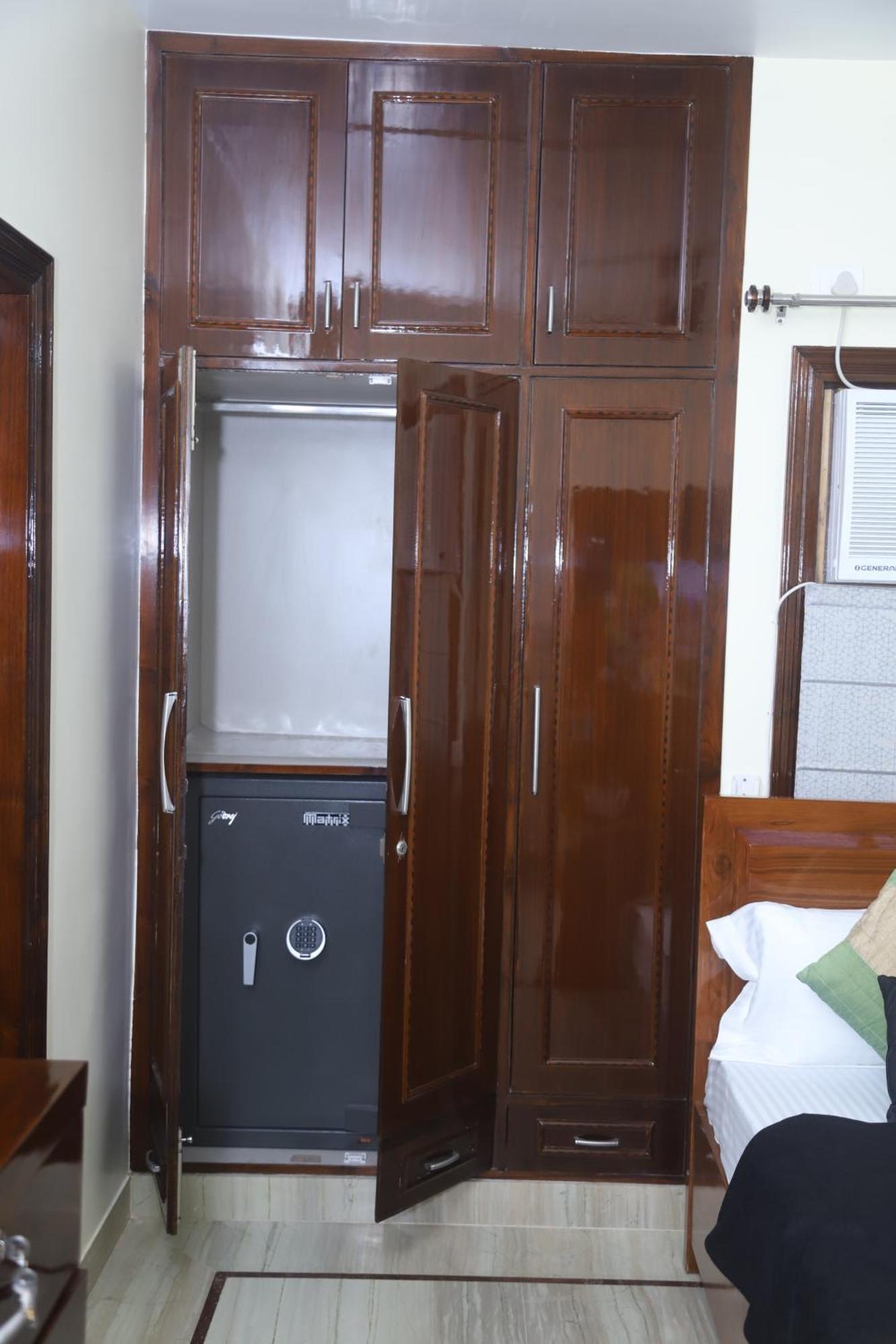 Divine India Service Apartment 3Bhk,B57 Sarita Vihar,Apollo Nova Deli Exterior foto